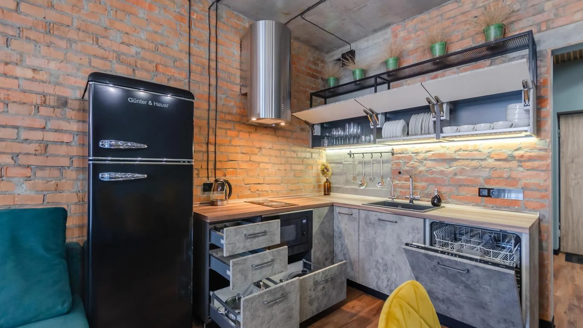Petrovdom Apartments 03-217 In Rc Rybalsky, Naberezhno-Rybalska Street, 3 Kyiv