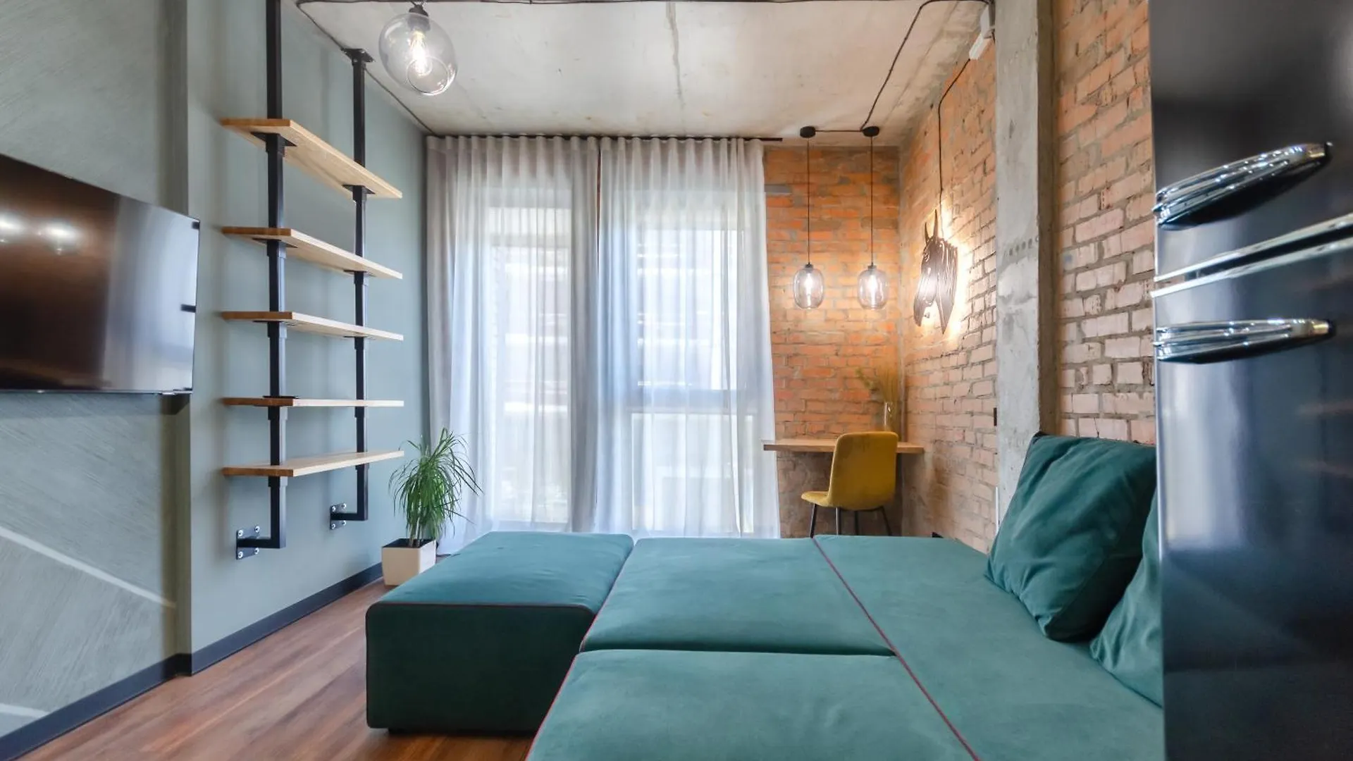 Petrovdom Apartments 03-217 In Rc Rybalsky, Naberezhno-Rybalska Street, 3 Kyiv