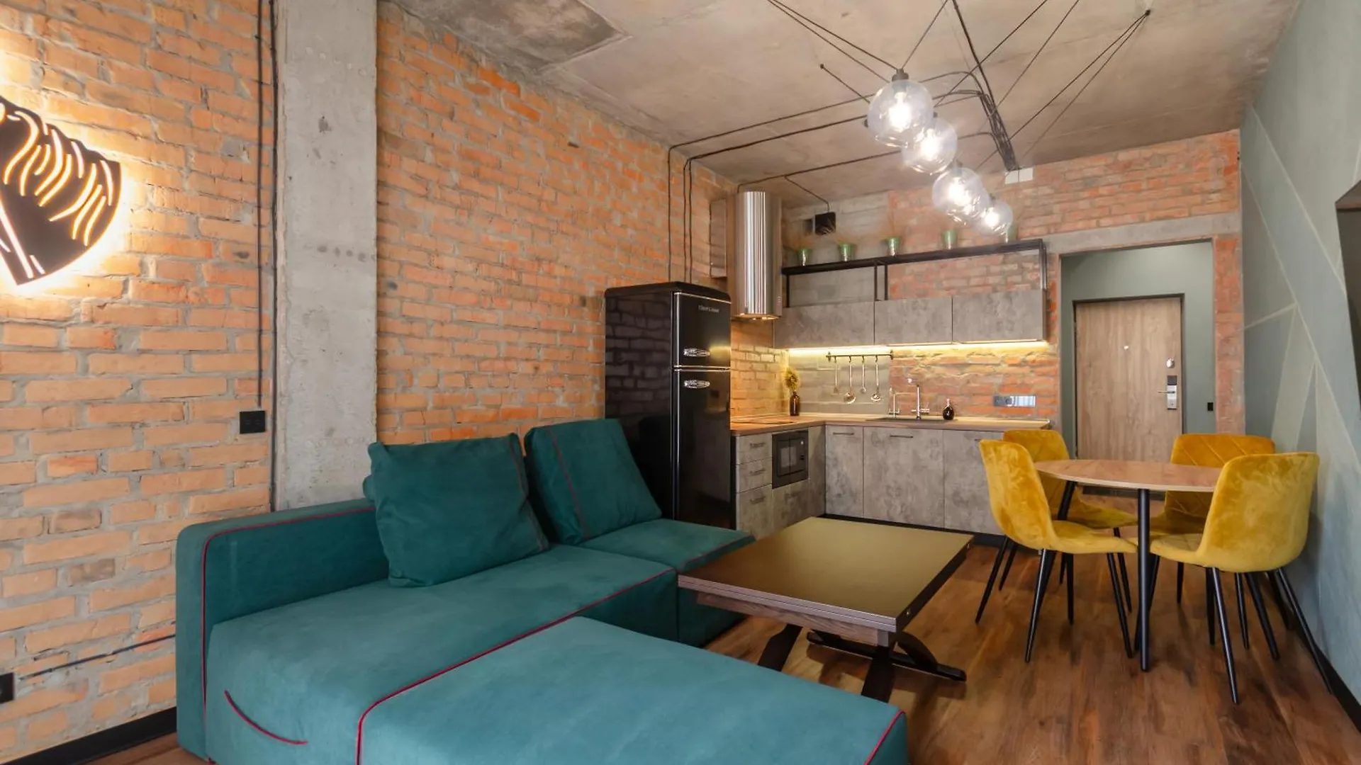 Petrovdom Apartments 03-217 In Rc Rybalsky, Naberezhno-Rybalska Street, 3 Kyiv