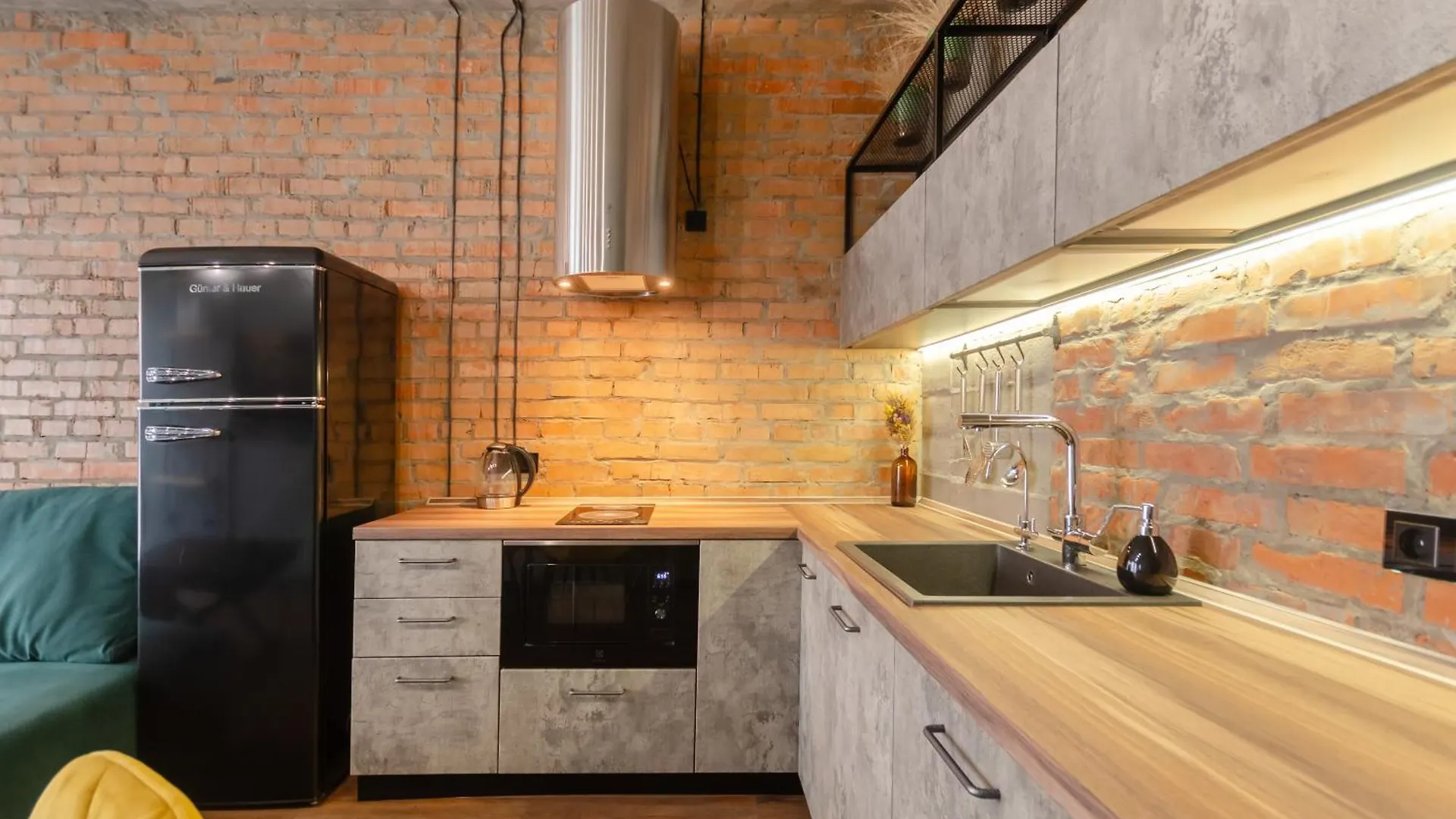 Petrovdom Apartments 03-217 In Rc Rybalsky, Naberezhno-Rybalska Street, 3 Kyiv