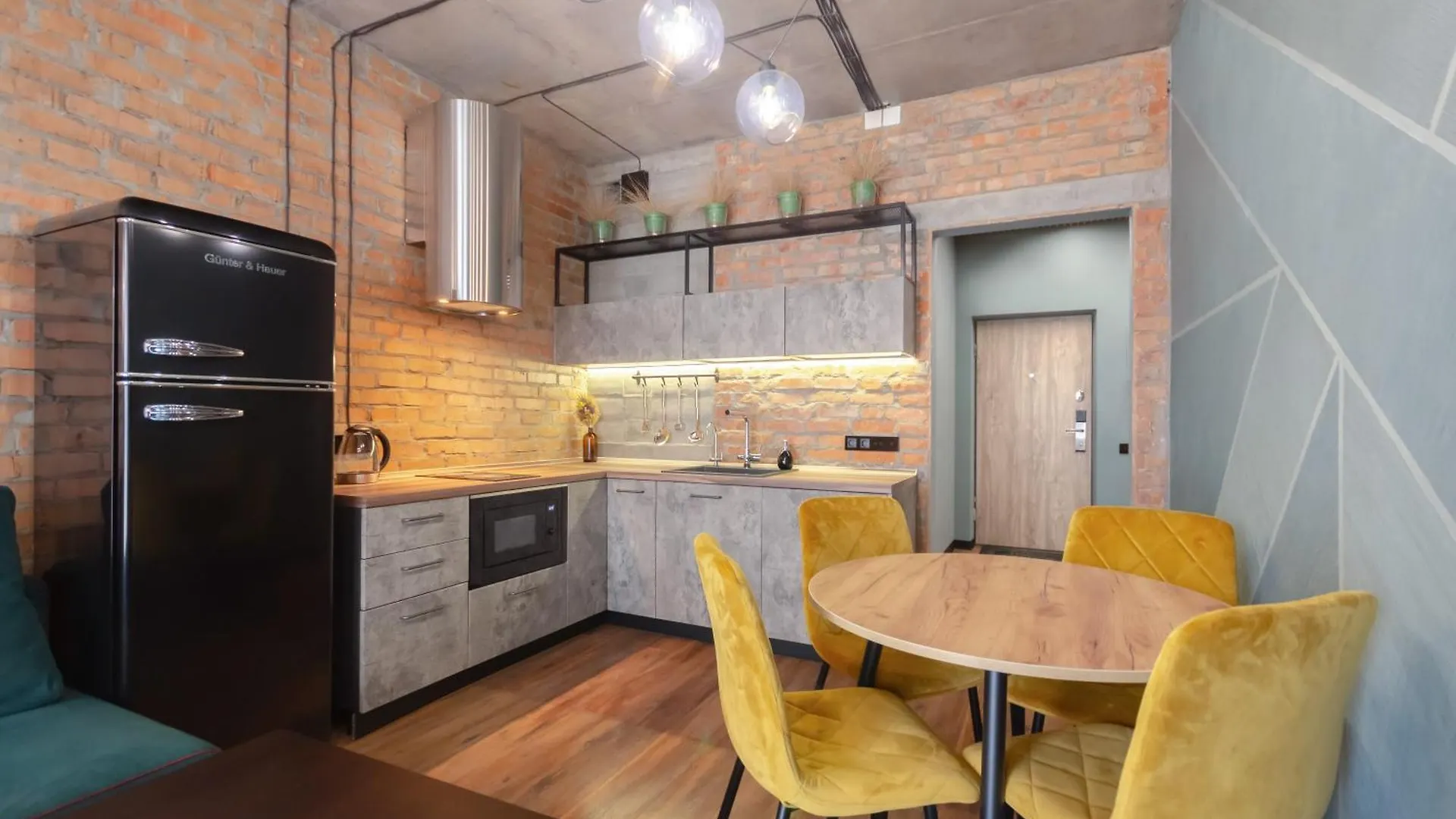 Petrovdom Apartments 03-217 In Rc Rybalsky, Naberezhno-Rybalska Street, 3 Kiev 0*,  Ukraina